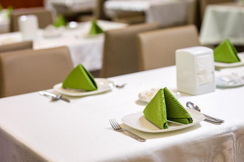 Green City Hotel 비슈케크 외부 사진