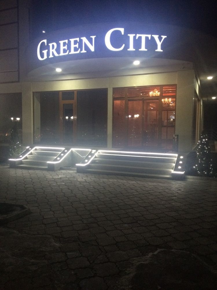 Green City Hotel 비슈케크 외부 사진